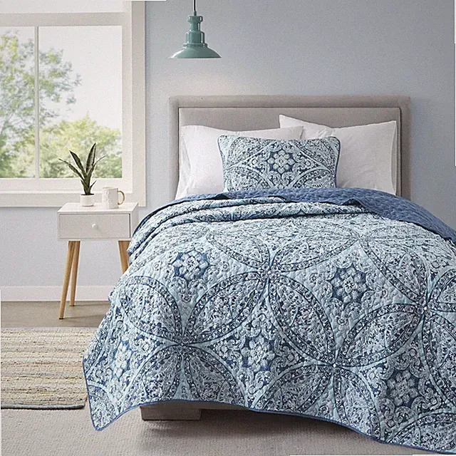 Comfort Spaces Reversible Quilt Set-Vermicelli Stitching Design All Season, Ligh