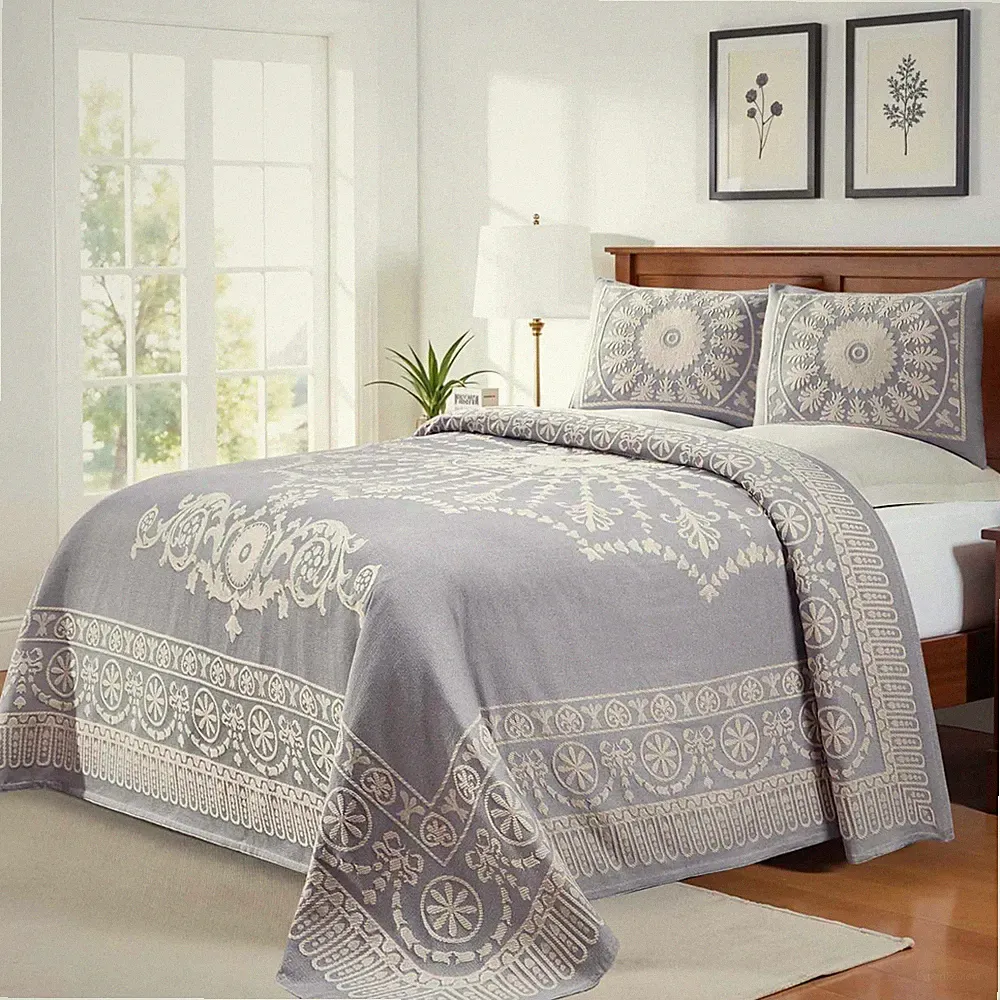 Kymbal Cotton Blend Traditional Lightweight Jacquard Medallion Bedspread Set