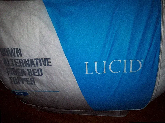 LUCID DOWN ALTERNATIVE KING FIBER BED TOPPER